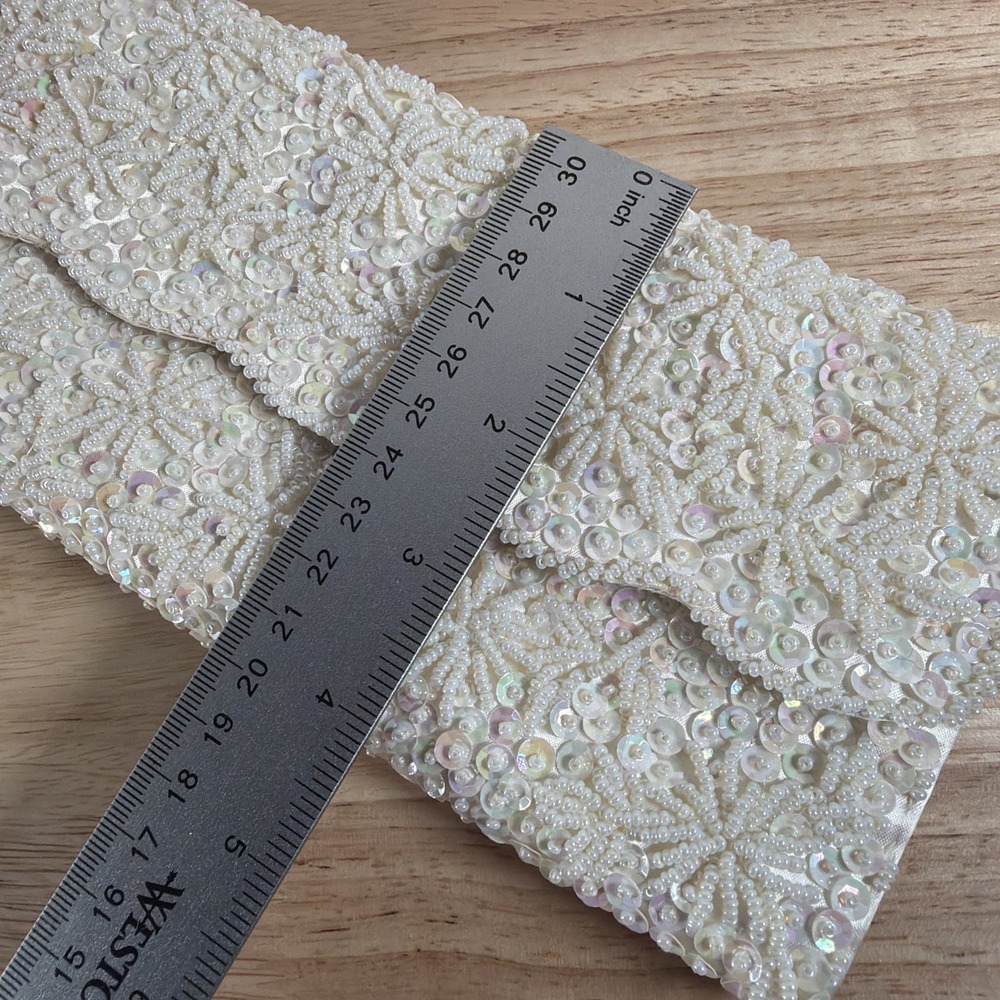 Vintage Ivory  Iridescent Beaded Purse Clutch Hong Kong Wedding Sequin's - Picture 3 of 7